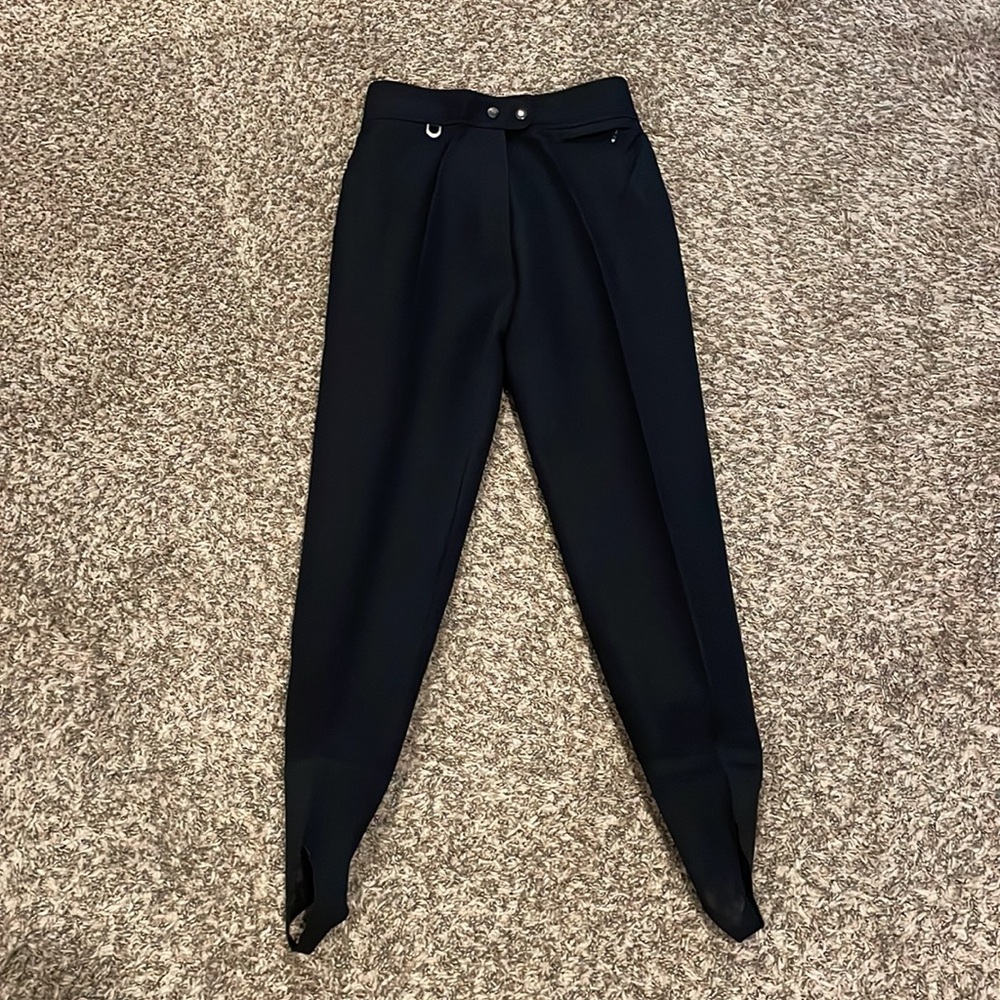 Sportina Black Wool Blend Form Fitting Stirrup Ski Pants Women's